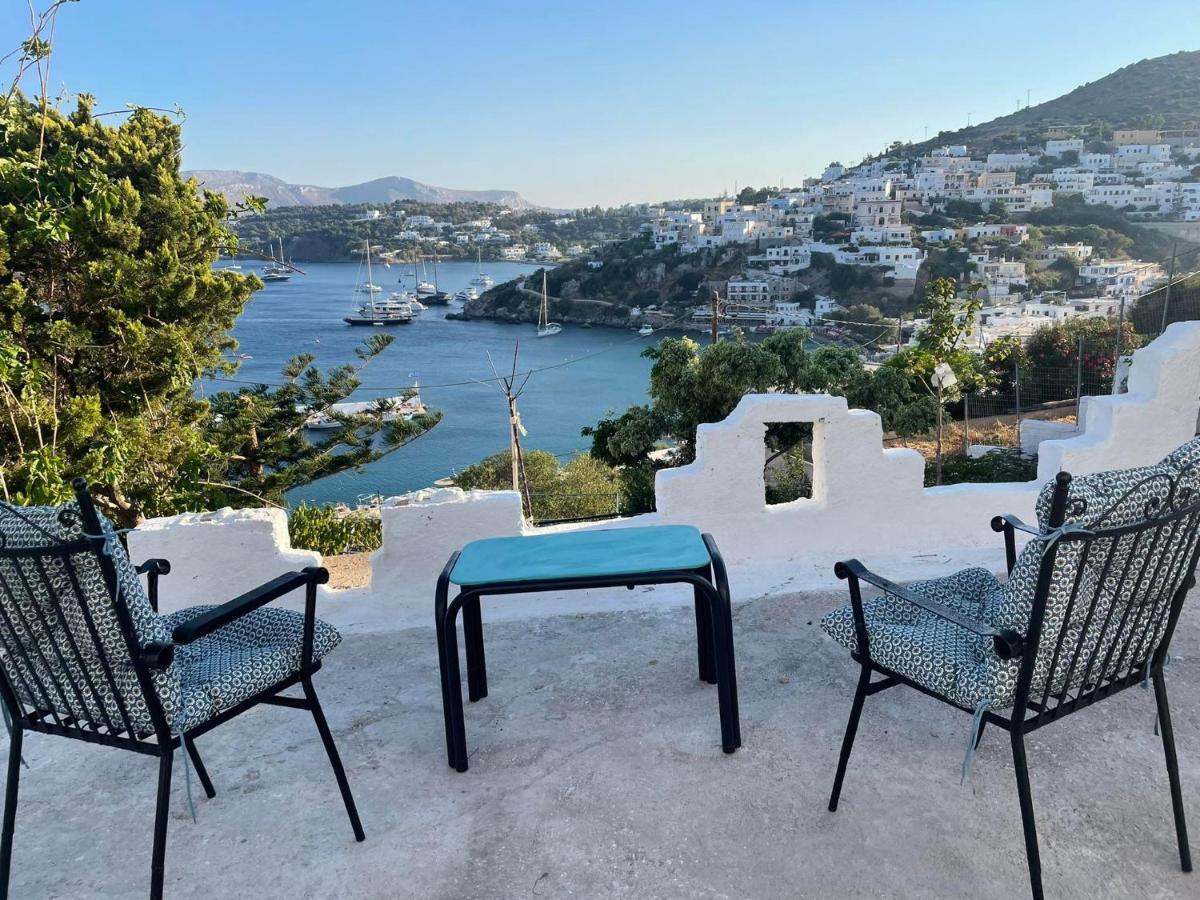 Sweet Home With Two Beds -One Single Room- With Beautiful View! Agia Marina  Exteriör bild
